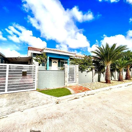 Villa La Casita Torres Oranjestad Exterior foto